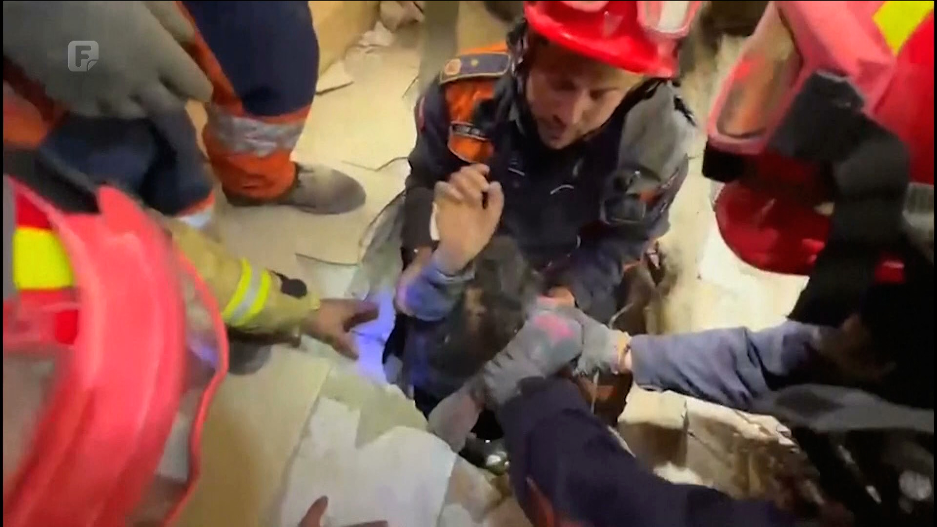 Još se dešavaju čudesna spašavanja preživjelih